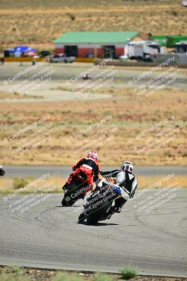media/Apr-13-2025-TrackXperience (Sun) [[fb1ef998a6]]/Level 2 (Intermediate)/Turn 2 (Session 5)/